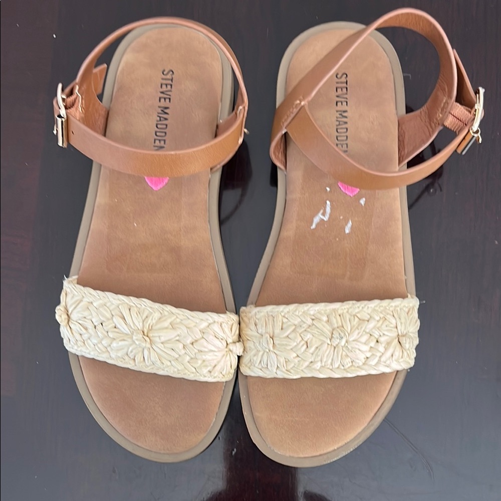 Steve Madden Cream and Brown Flat Sandals with Ankle Strap - Picture 1 of 10